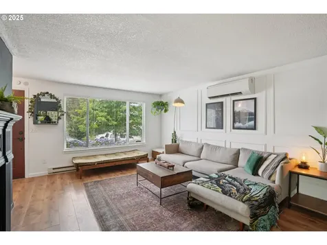 7816 SE 103rd Avenue Portland OR 97266