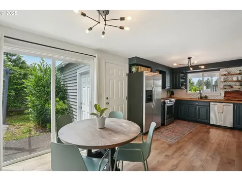7816 SE 103rd Avenue Portland OR 97266