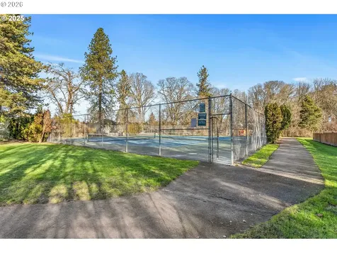 18653 SW Cascade Drive Beaverton OR 97003