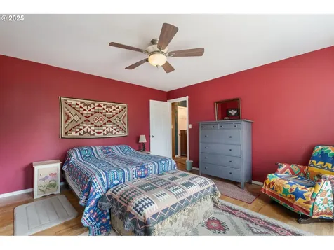 3606 SE Johnson Creek Boulevard Portland OR 97222