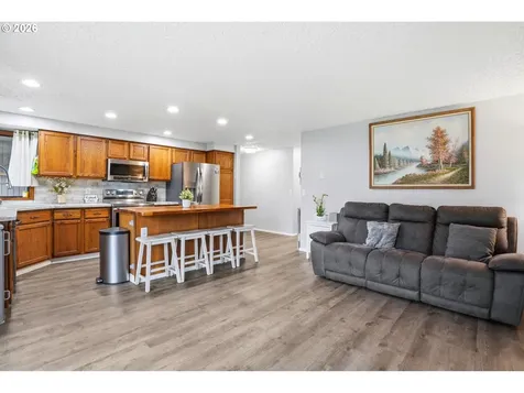7619 NE 148th Avenue NE Vancouver WA 98682