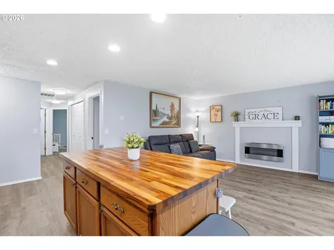 7619 NE 148th Avenue NE Vancouver WA 98682