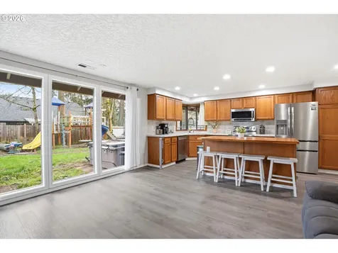 7619 NE 148th Avenue NE Vancouver WA 98682