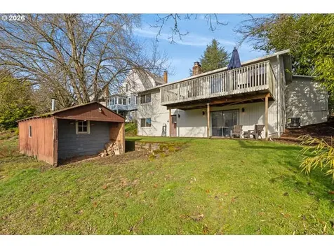 2738 SW Moss Street Portland OR 97219