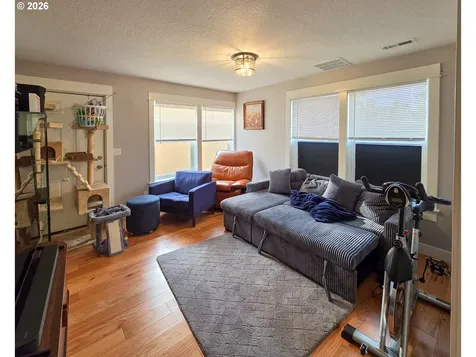 7118 SE Mitchell Court Portland OR 97206
