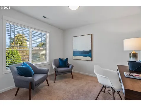 4646 N Commercial Avenue Portland OR 97217