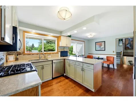 16204 SE Bel Air Drive Damascus OR 97089