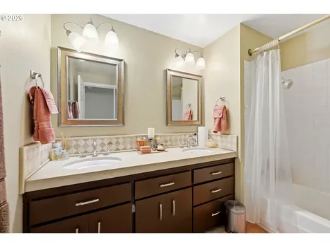 16204 SE Bel Air Drive Damascus OR 97089