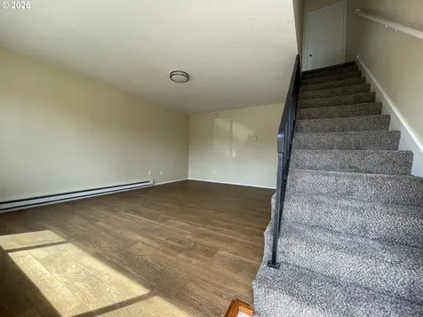 8451 SE Foster Road Portland OR 97266