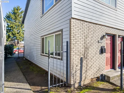 8451 SE Foster Road Portland OR 97266