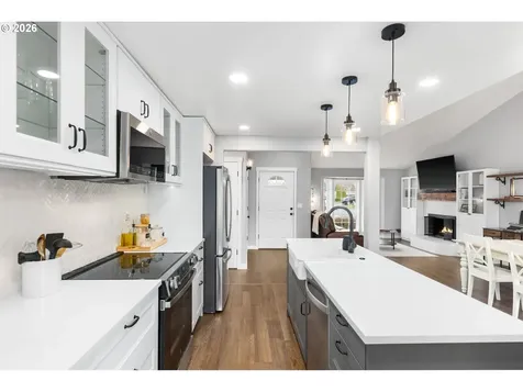 17089 SW Lynnly Way Sherwood OR 97140