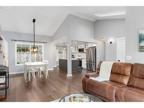 17089 SW Lynnly Way Sherwood OR 97140