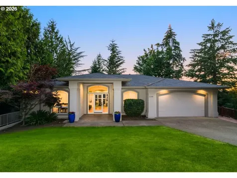 2460 Tipperary Court West Linn OR 97068