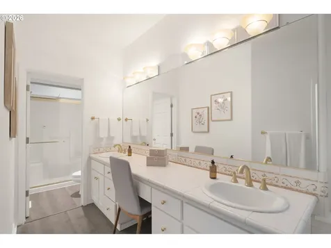 2460 Tipperary Court West Linn OR 97068