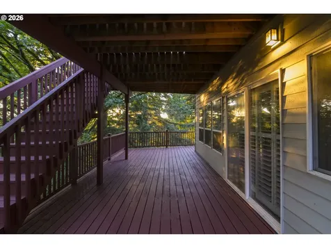 2460 Tipperary Court West Linn OR 97068