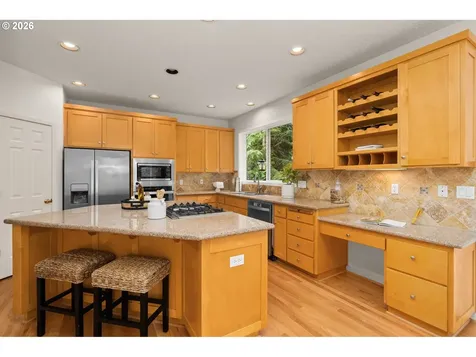 2460 Tipperary Court West Linn OR 97068