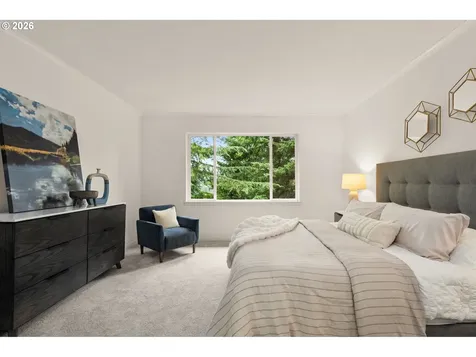 2460 Tipperary Court West Linn OR 97068