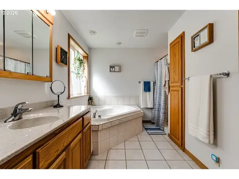 91793 Horse Creek Road Mckenzie Bridge OR 97413