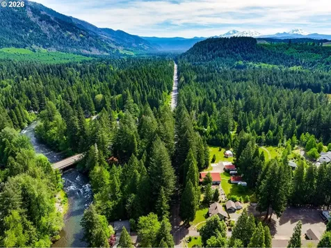 91793 Horse Creek Road Mckenzie Bridge OR 97413