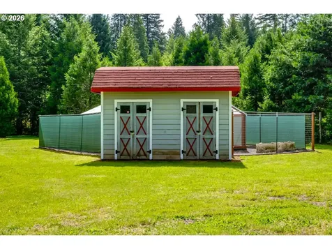 91793 Horse Creek Road Mckenzie Bridge OR 97413