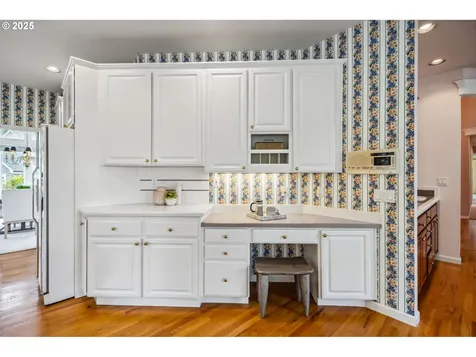13558 NW Countryview Way Portland OR 97229
