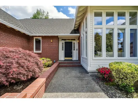 13558 NW Countryview Way Portland OR 97229