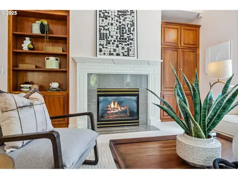 13558 NW Countryview Way Portland OR 97229