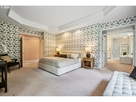 13558 NW Countryview Way Portland OR 97229
