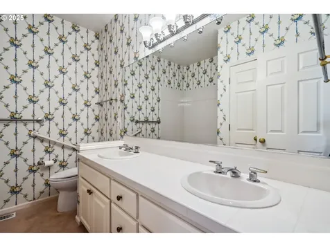 13558 NW Countryview Way Portland OR 97229