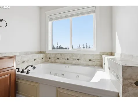 4672 Z Street Washougal WA 98671
