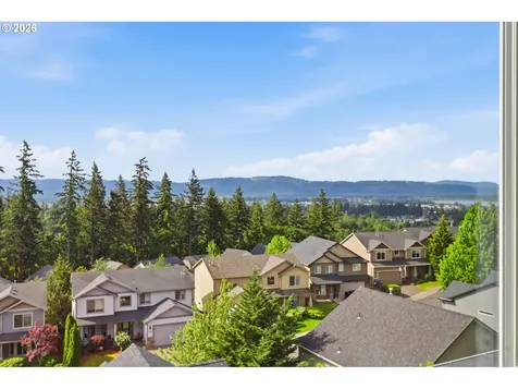 4672 Z Street Washougal WA 98671