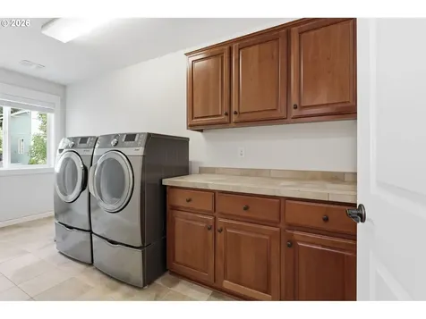 4672 Z Street Washougal WA 98671
