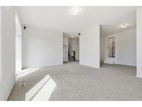 4672 Z Street Washougal WA 98671