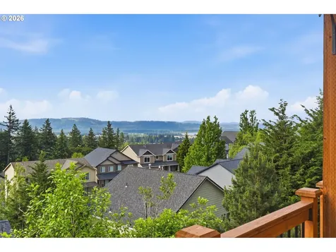 4672 Z Street Washougal WA 98671