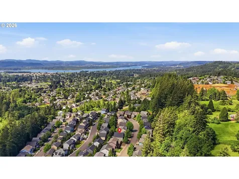 4672 Z Street Washougal WA 98671