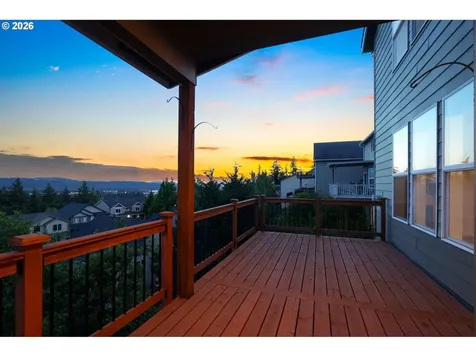 4672 Z Street Washougal WA 98671