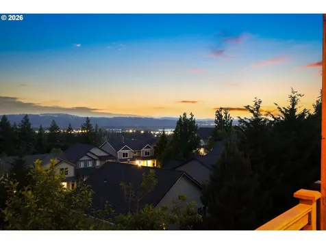 4672 Z Street Washougal WA 98671