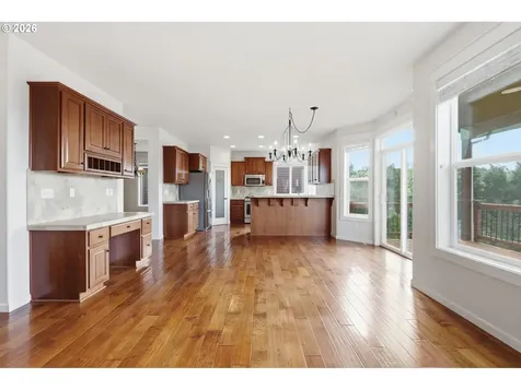 4672 Z Street Washougal WA 98671