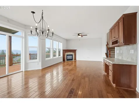4672 Z Street Washougal WA 98671