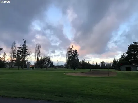 1315 Rainier Road Woodburn OR 97071