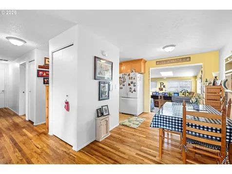 1315 Rainier Road Woodburn OR 97071