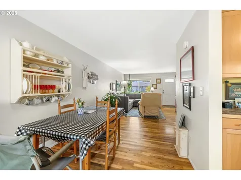 1315 Rainier Road Woodburn OR 97071