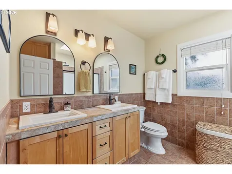 1831 NE 61st Avenue Portland OR 97213