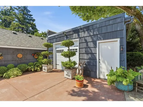 1831 NE 61st Avenue Portland OR 97213