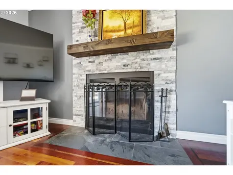 6505 Colonial Way Tillamook OR 97141