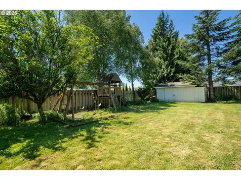 6505 Colonial Way Tillamook OR 97141