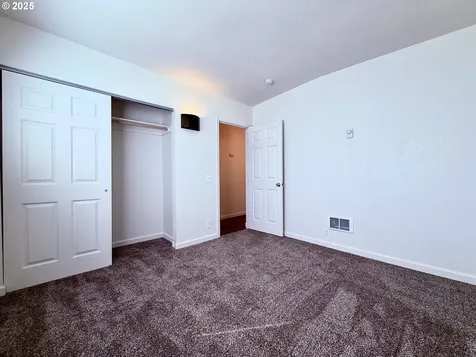 63757 Harriet Road Coos Bay OR 97420