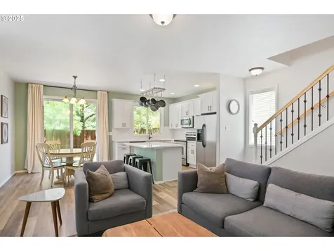 4839 SE Sandalwood Street Hillsboro OR 97123