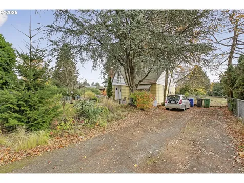 1830 NE 132nd Avenue Portland OR 97230