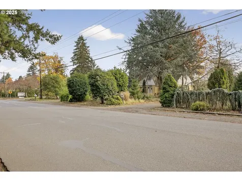 1830 NE 132nd Avenue Portland OR 97230